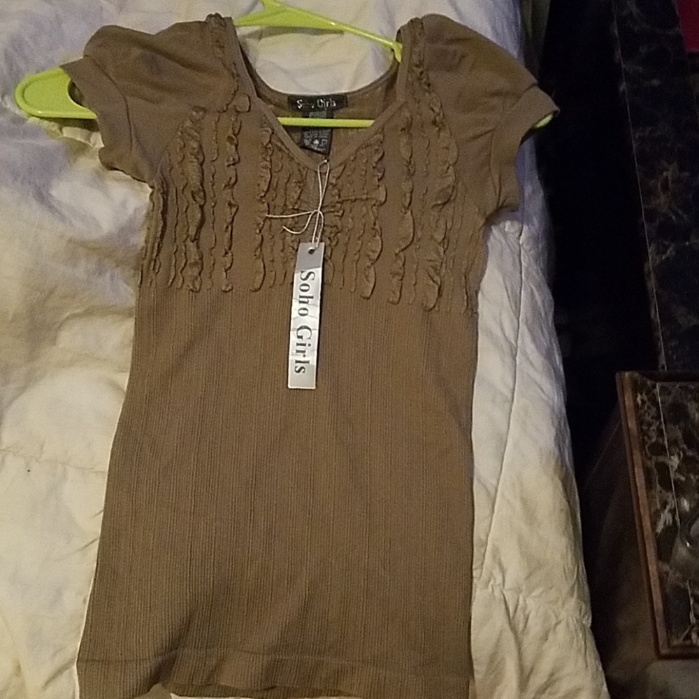 Brand new fancy tee-shirt👄🤩🔥🔥🔥🤗